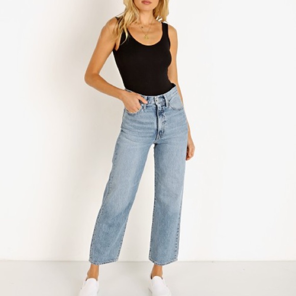 Levi's Wellthread Ribcage Straight Jeans 30